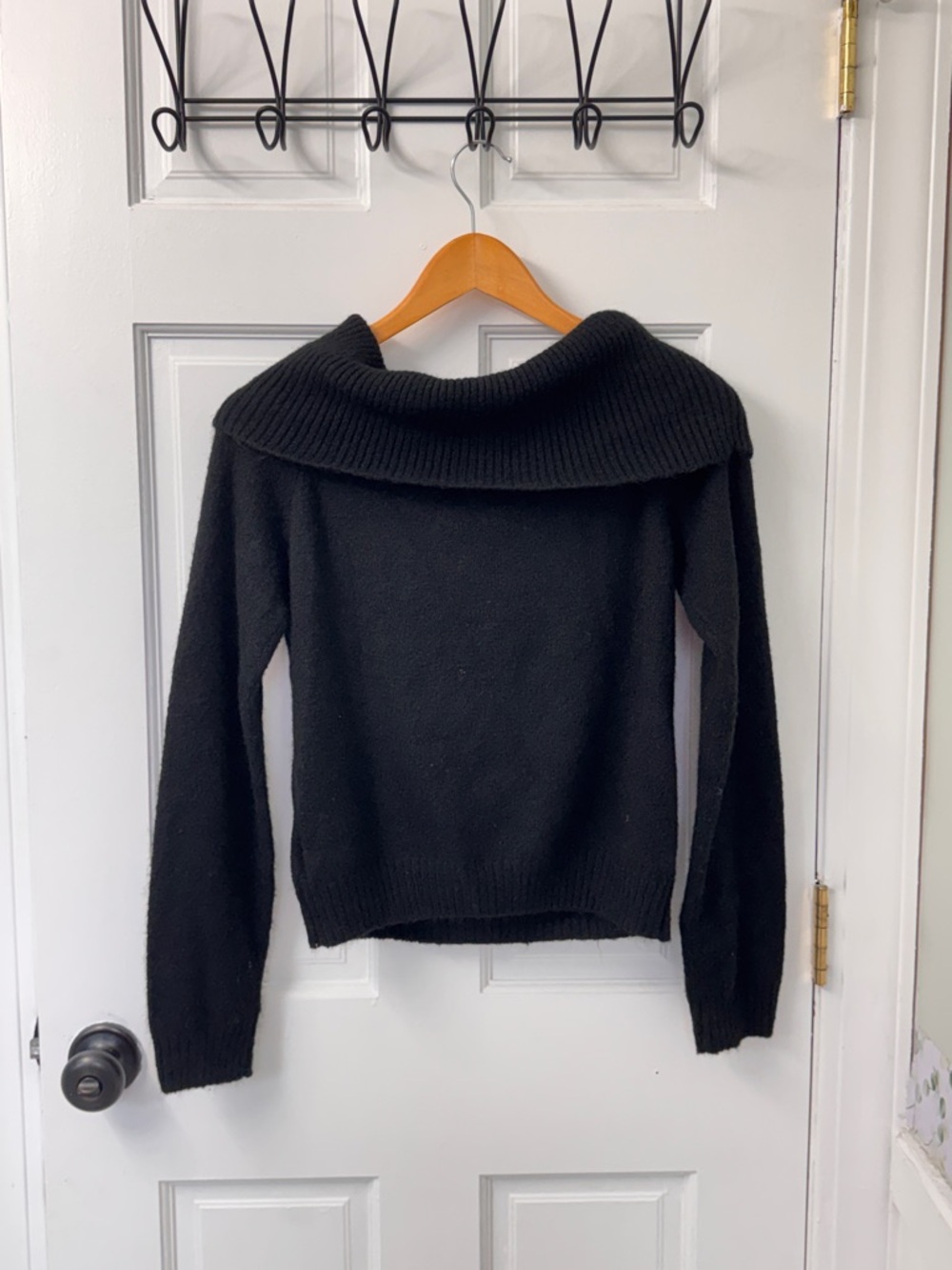 H&M Divided Black Off-Shoulder Ribbed Sweater - Picture 6 of 6